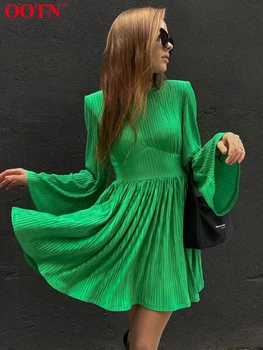 OOTN אלגנטי ירוק קפלים גבוהה המותניים שמלה נשים סתיו או צוואר שרוול ארוך Mini שמלה רחוב שיק סלים שמלה נשית 2023 רוכסן