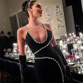קריסטל הלטר צוואר שמלות ערב ללא משענת יום הולדת שמלה עם שסע Bodycon סקסי Vestidos דה Mujer